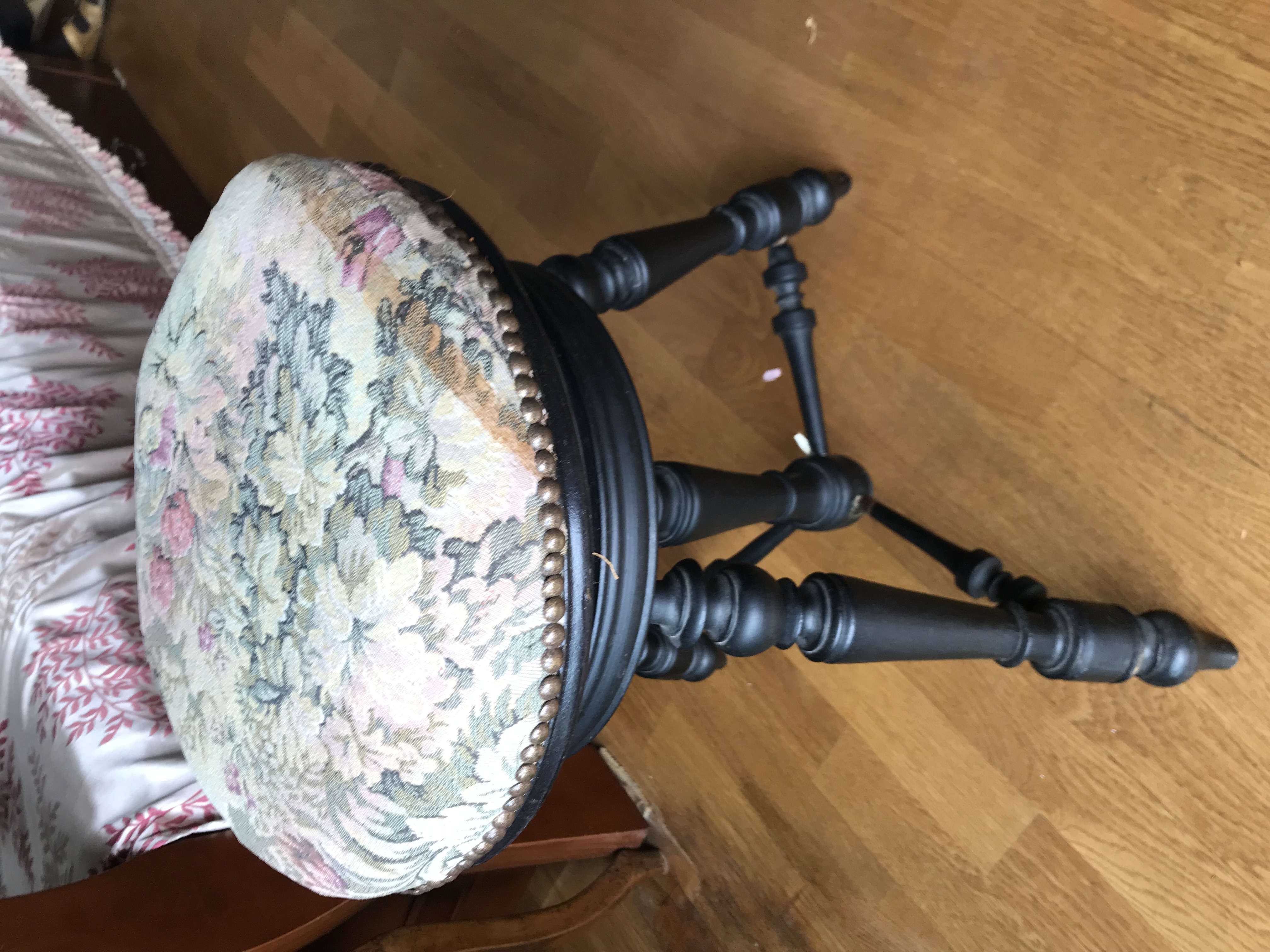 2023-10-31 12.17.59.jpg